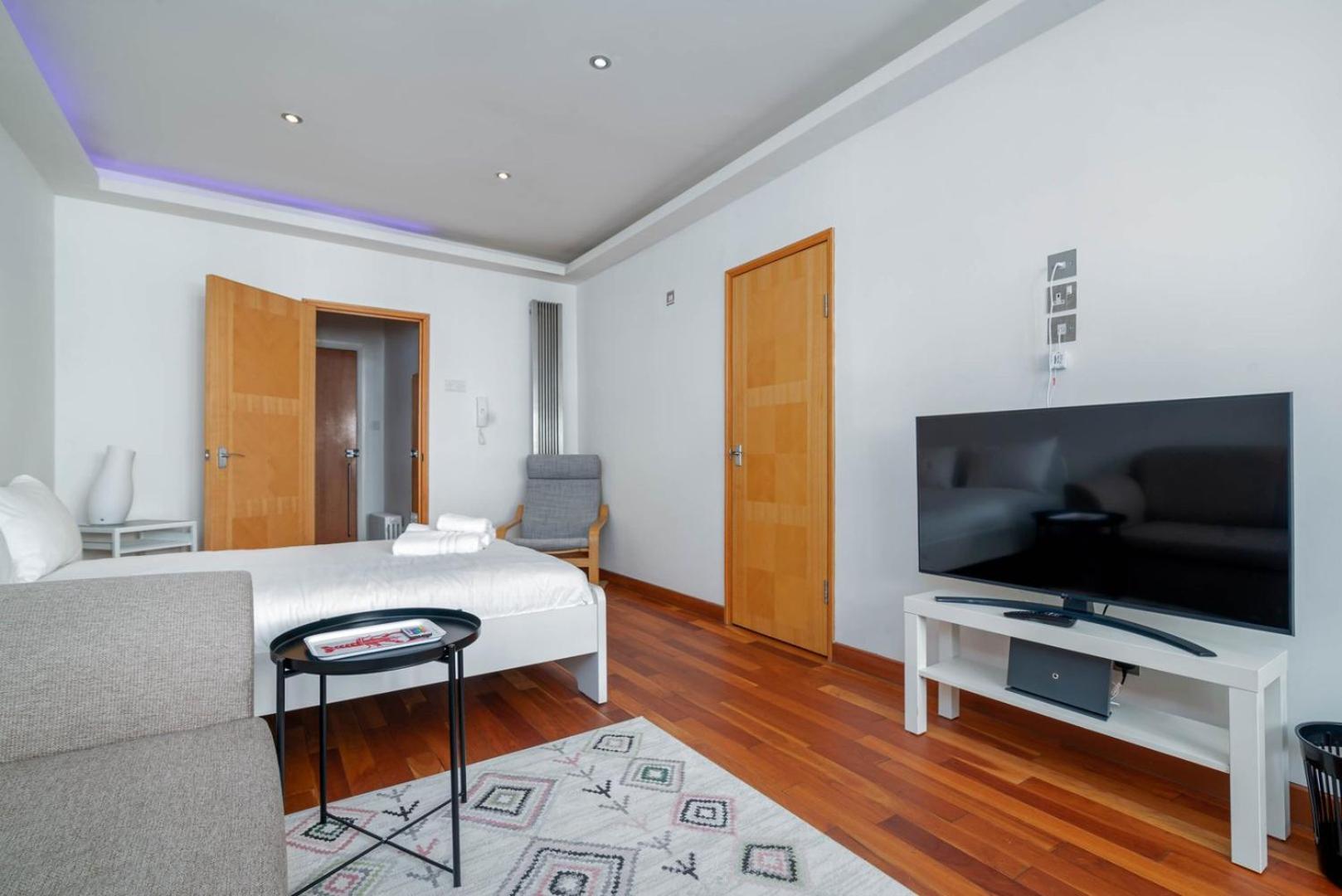 דירות לונדון Guestready - Central Converted Mews In Bayswater מראה חיצוני תמונה