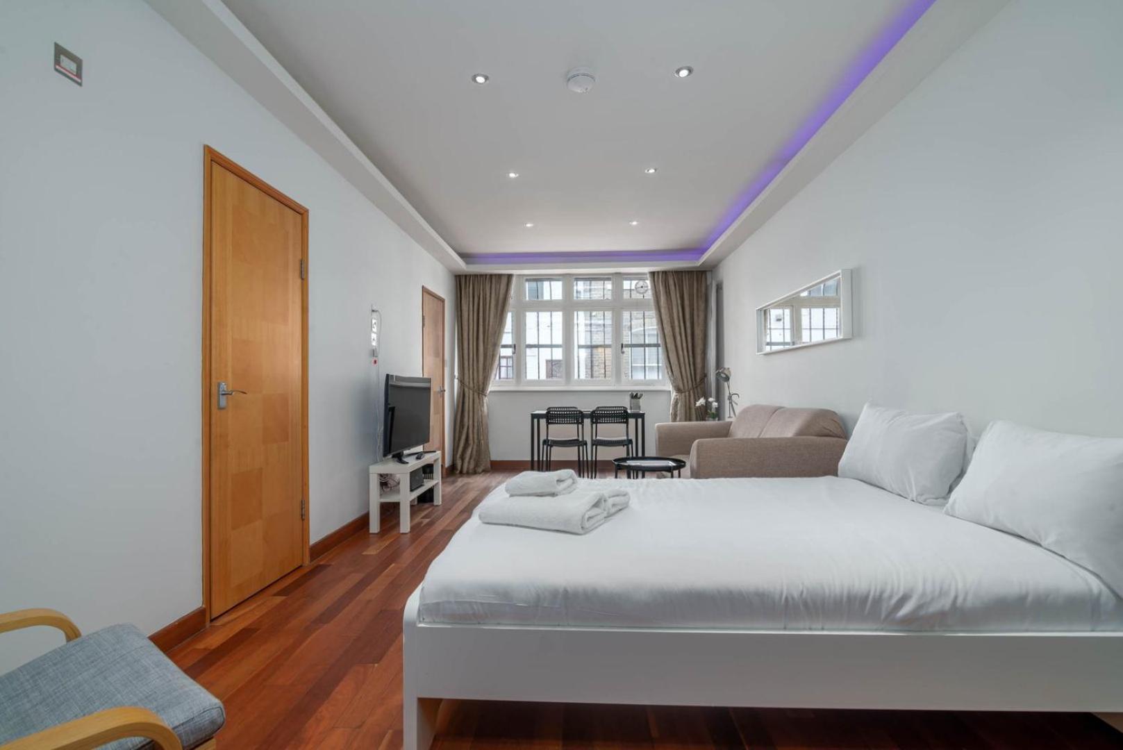 דירות לונדון Guestready - Central Converted Mews In Bayswater מראה חיצוני תמונה